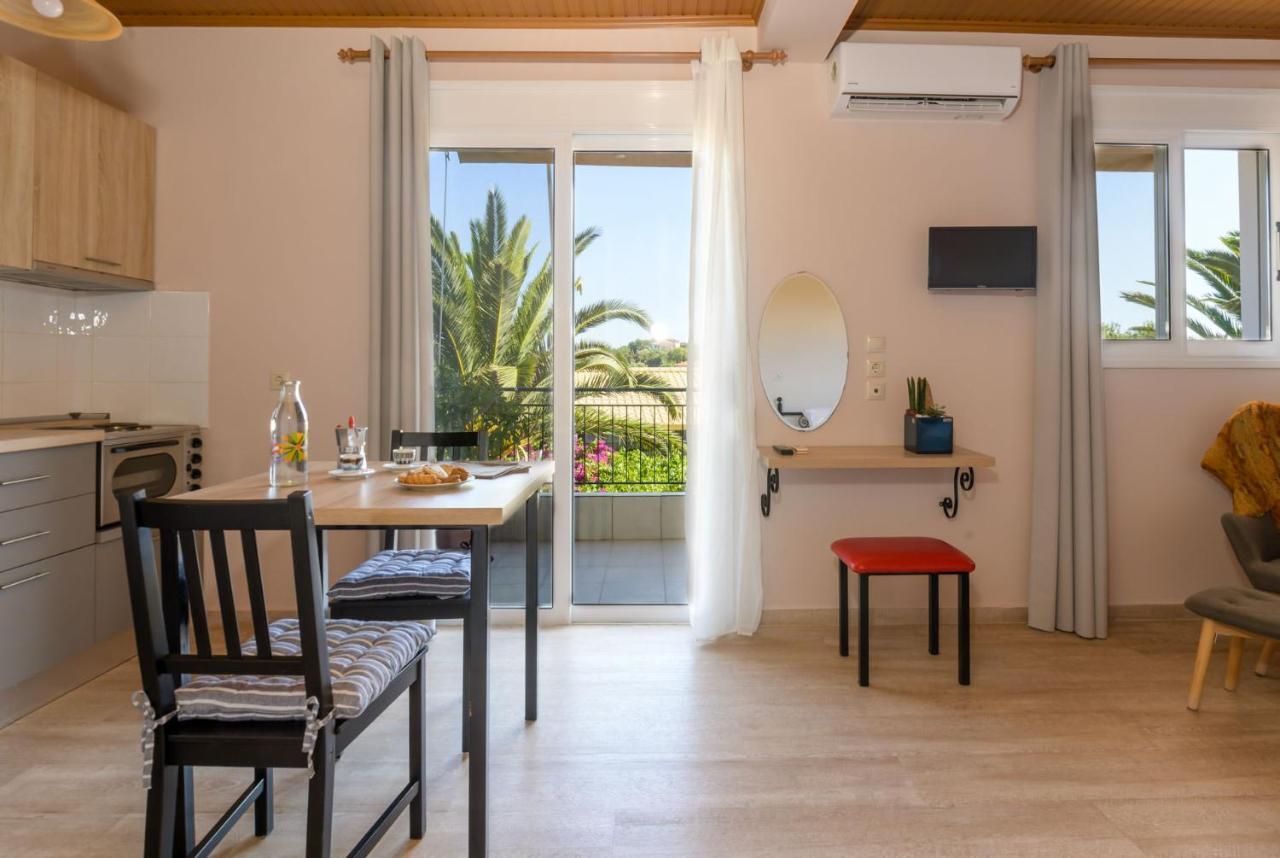 Siora Maria Apartment Аргостолион Екстериор снимка